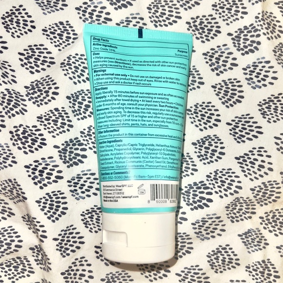 🤩 5 FOR $15 NWOT WearSPF 30 Non-Nano Mineral Sunscreen - Picture 5 of 5